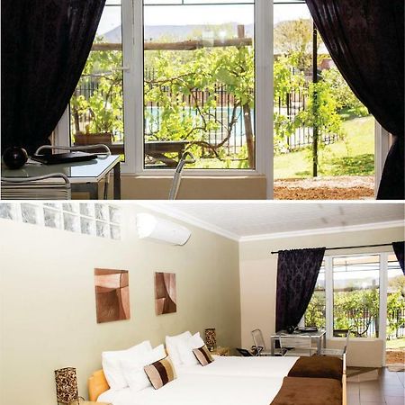 Hotel Haus Holzapfel Beaufort West Esterno foto